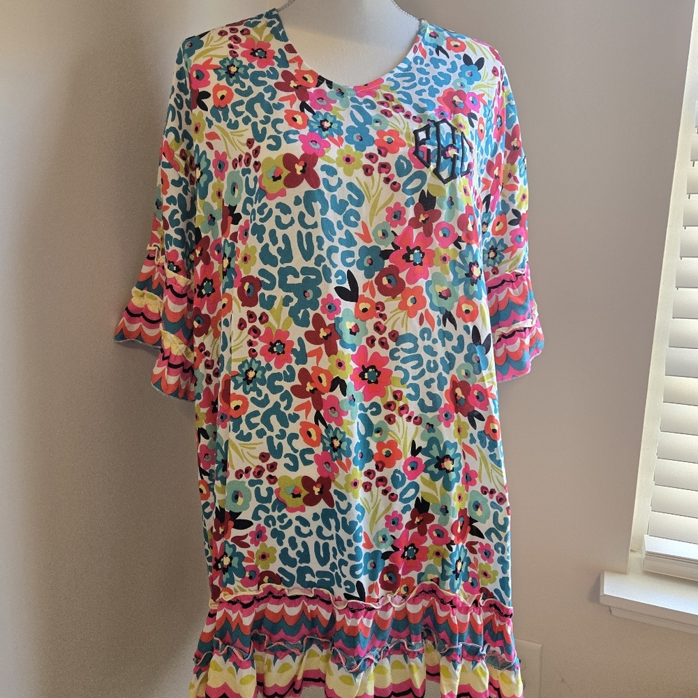 MarleyLilly Sz S/M Colorful Floral Resortwear, Swim Cover-up.  NWT